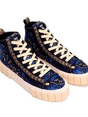 Farm Rio High-Top Floral Canvas Sneakers in Navy and Cream
